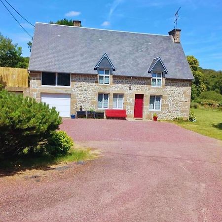 Maison En Pierre Au Milieu Du Bocage Coulouvray-Boisbenâtre Esterno foto