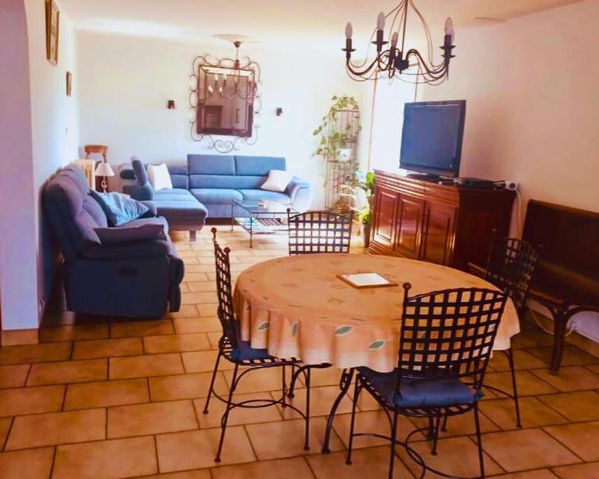 Maison En Pierre Au Milieu Du Bocage Coulouvray-Boisbenâtre Esterno foto