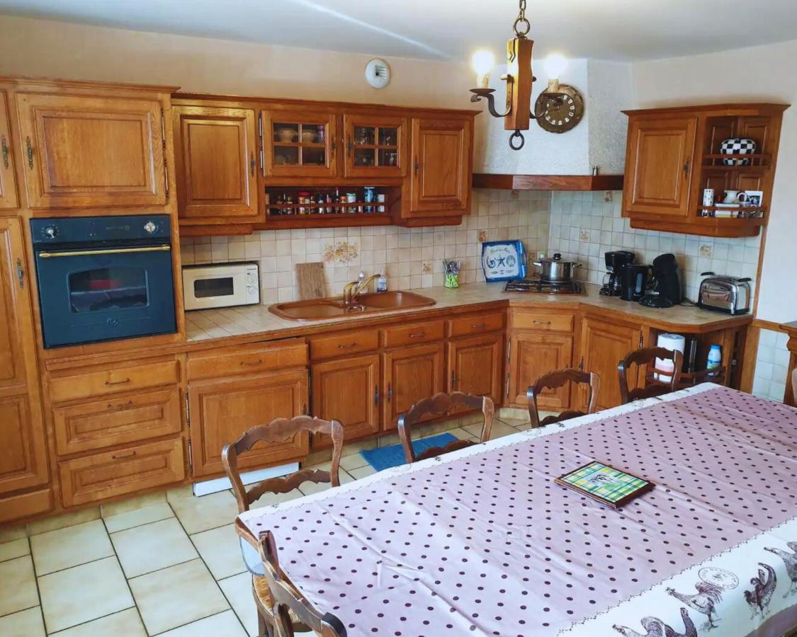 Maison En Pierre Au Milieu Du Bocage Coulouvray-Boisbenâtre Esterno foto